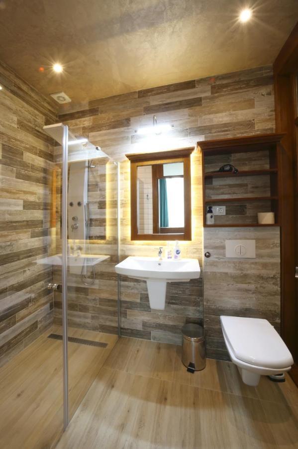 Virag Apartman Luxury Odorheiu Secuiesc Exterior photo